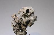 赏石老皮：自然风化的太湖石之美